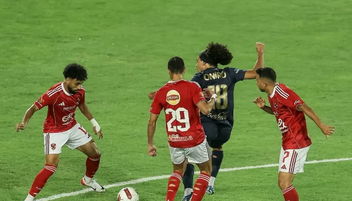"هتسمع لمين؟ ".. تعرف على معلقي مباراة الأهلي والزمالك في نهائي السوبر المصري