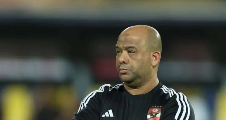 الأهلي يعلن قيد 3 لاعبين جدد في القائمة الإفريقية