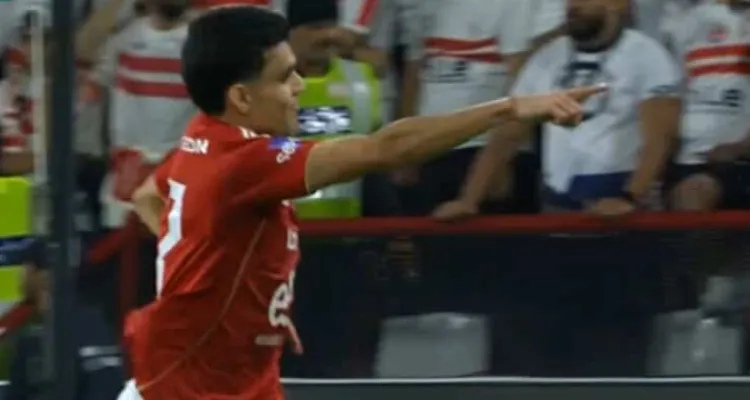 فيديو| بمسطرة زيزو.. بن شرقي يسجل هدف الأهلي الأول أمام الزمالك في نهائي السوبر المصري