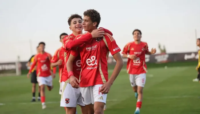 ليس برشلونة فقط.. 4 أندية أوروبية كبرى تستهدف التعاقد مع حمزة عبد الكريم