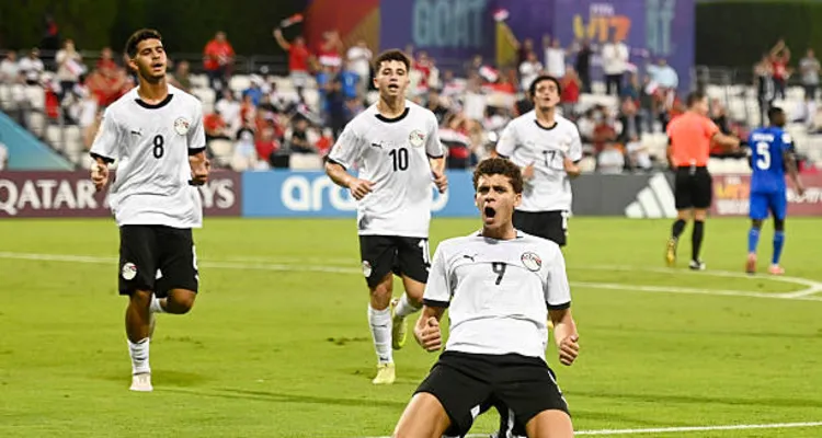 بعد حمزة عبد الكريم.. موهبة أخرى في الأهلي قد ترحل إلى كبار أوروبا