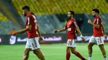 رغم موافقة الأهلي.. تدخل مفاجئ من اتحاد الكرة يُغير خطة علاج كريم فؤاد