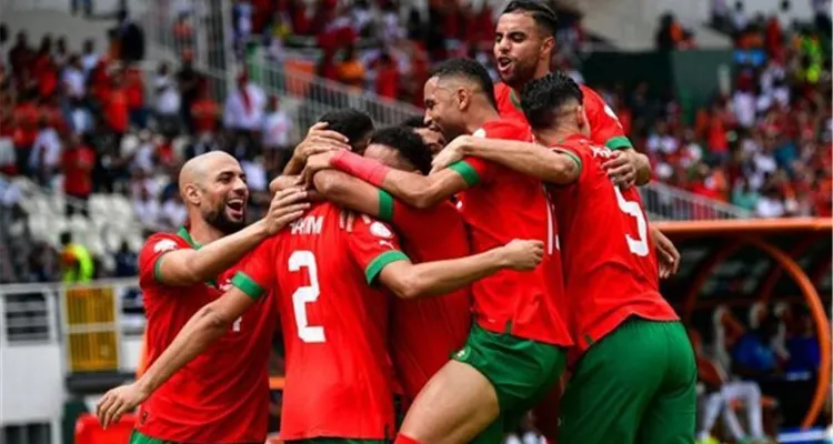 قائمة المغرب في كأس أمم إفريقيا.. موقف غامض لصفقة الأهلي المحتملة