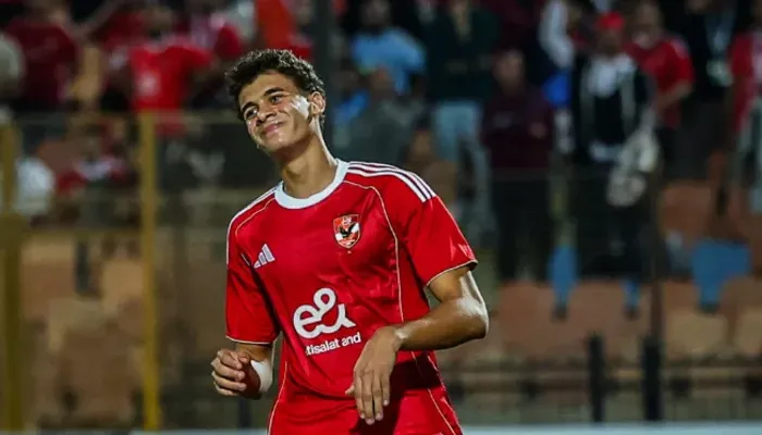 حمزة عبدالكريم يعلق على العروض الخارجية.. ويصرح: وجودي في الأهلي حلم