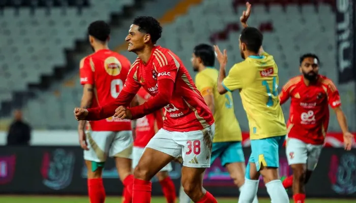 عرض محلي يستهدف ضم محمد عبد الله من الأهلي في يناير