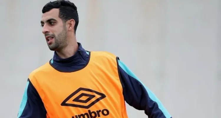 منحة ضخمة وسقف مالي غامض… تفاصيل انتقال يوسف بلعمري إلى الأهلي