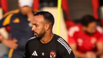 عرض خليجي يهدد استمرار أفشة في الأهلي.. موقف اللاعب