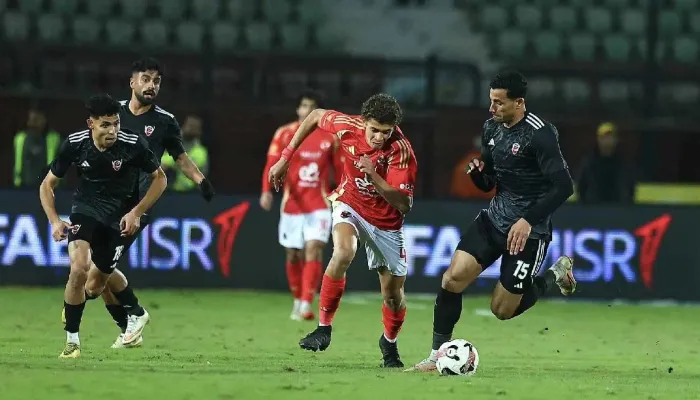 عرض ضخم من برشلونة لإقناع الأهلي ببيع حمزة عبد الكريم