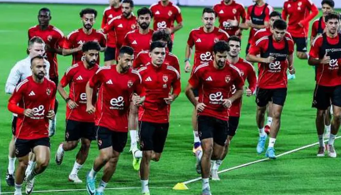 ملف صفقات الأهلي يشتعل.. أسماء تقترب بقوة وأخرى تخرج من الحسابات