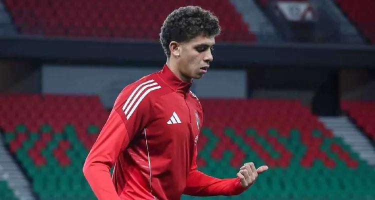 موقف الأهلي من رحيل حمزة عبد الكريم إلى برشلونة