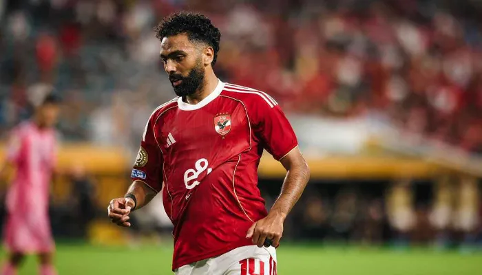 "العودة التدريجية.. أم تأجيل جديد؟".. الأهلي يحسم سيناريو الشحات قبل كأس عاصمة مصر