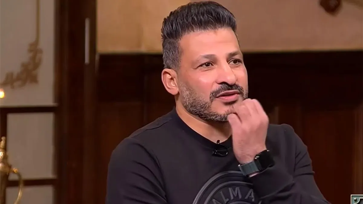 "عرضت نفسي على النادي".. سيد معوض يكشف كواليس تفضيله الأهلي عن الزمالك