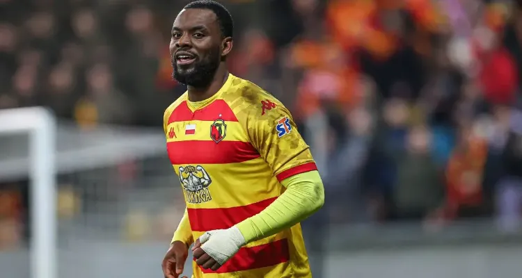 مفاجأة في ملف بولولو.. موقف اللاعب يفتح الباب أمام الأهلي