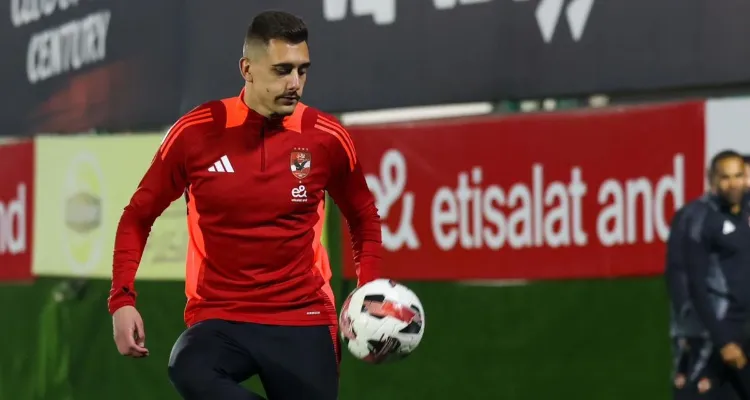 عرض محلي لرحيل جراديشار عن الأهلي في يناير