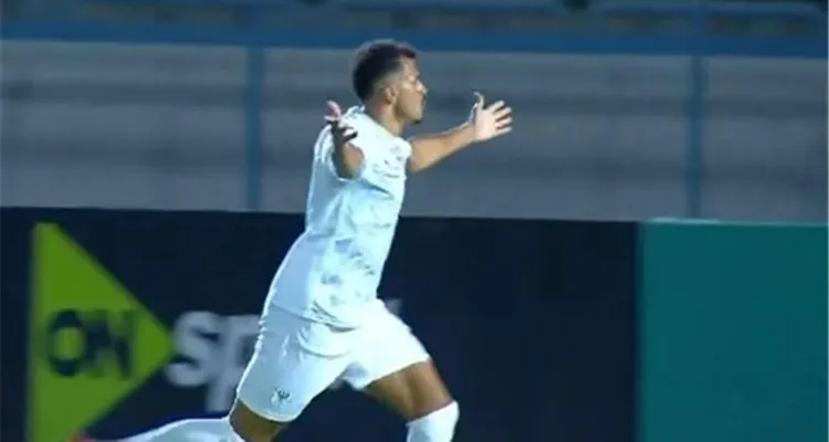 فيديو | عمر الساعي يسجل هدف المصري الثالث أمام دكرنس في كأس مصر