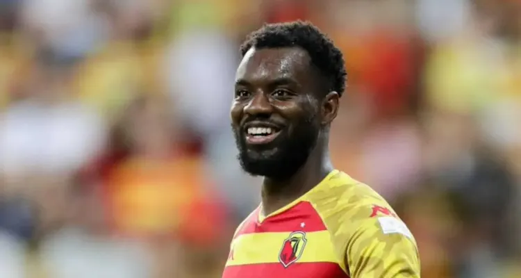 موقف بولولو من العروض الشتوية يربك خطط الأهلي