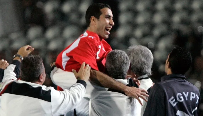 صحيفة سلوفينية: محمد صلاح "الأفضل" ولكن أبو تريكة "الأعظم" مع منتخب مصر