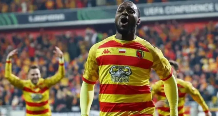 رد رسمي من ياجيلونيا البولندي بشأن عرض الأهلي لضم بولولو