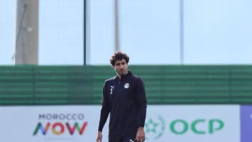 ماذا تقول اللائحة بعد طرد محمد هاني أمام جنوب إفريقيا في كأس الأمم الإفريقية؟