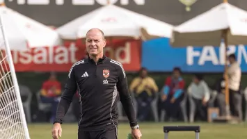 خماسي شباب الأهلي يحظى بـ اهتمام ييس توروب.. وتعليق لافت عن إبراهيما كاظم