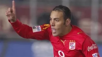 "السوبر هاتريك" أحمد بلال يعتلي صدارة هدافي مباريات الأهلي والمقاولون