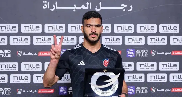 هل يتمسك حامد حمدان بالانضمام إلى الأهلي؟.. وكيله يجيب