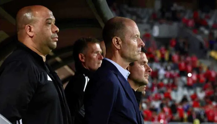 بالأسماء.. توروب يوافق على رحيل 5 لاعبين عن الأهلي في يناير