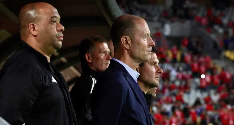 بالأسماء.. توروب يوافق على رحيل 5 لاعبين عن الأهلي في يناير