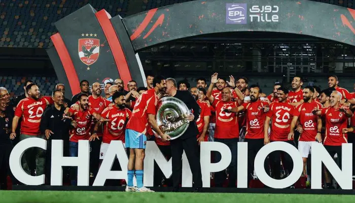 حصاد الأهلي 2025 | ألقاب محلية وخيبات قارية عالمية لا تُنسى