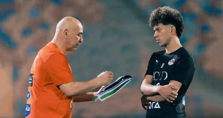 بعد غيابه أمام أنجولا.. حقيقة وجود توتر بين حسام حسن وإمام عاشور