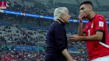 التوتر ينتهي باعتذار.. أزمة محمد شريف وطولان تُغلق بهذه الطريقة