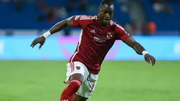 مثل رمضان صبحي.. ديانج أمام 48 ساعة حاسمة في الأهلي