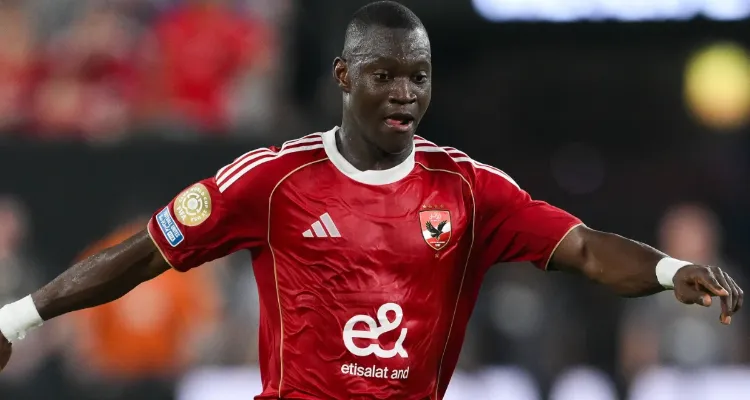 تحسبا لرحيل ديانج.. الأهلي يدرس قطع إعارة لاعبه خلال انتقالات الشتاء