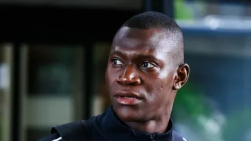 بعد سفره إلى مالي دون اتفاق.. بدائل أمام الأهلي لتعويض ديانج حال رحيله