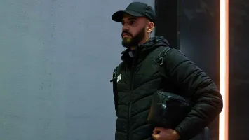 خبير لوائح يكشف قانونية انتقال بنتايج إلى الأهلي بعد فسخ عقده مع الزمالك