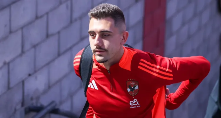 حقيقة طلب توروب رحيل جراديشار وداري عن الأهلي