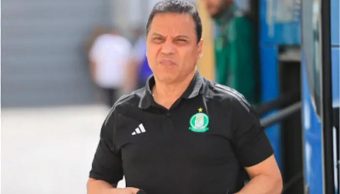 بعد شائعات الانتقال.. البدري يوضح موقفه من التعاقد مع أحمد عبد القادر