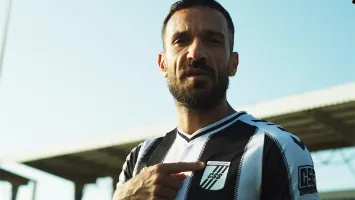 بعد طلب معلول.. الصفاقسي يكشف حقيقة مواجهة الأهلي في المئوية