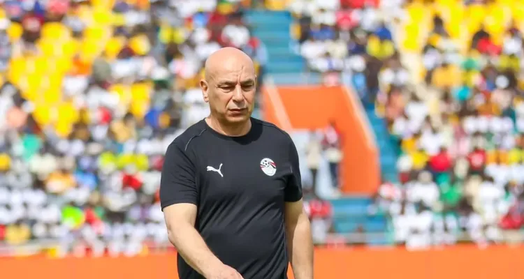 حسام حسن يترقب موقف ثلاثي الأهلي قبل معسكر منتخب مصر بشهر سبتمبر