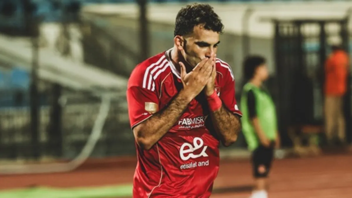 فيديو | زيزو يسجل هدف الأهلي الثالث أمام فاركو
