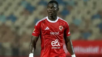 كواليس التبديل المفاجئ.. لماذا أخرج ريبيرو ديانج في مباراة الأهلي وفاركو؟