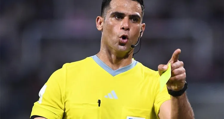 هل يحق للأهلي طلب استبعاد محمد معروف من إدارة مبارياته.. اللائحة ترد