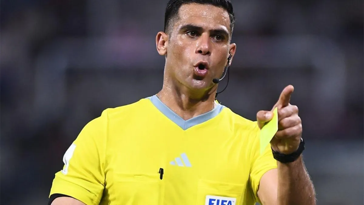 هل يحق للأهلي طلب استبعاد محمد معروف من إدارة مبارياته.. اللائحة ترد
