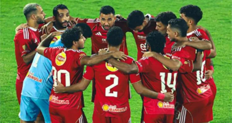 الأهلي يدرس قرارًا حاسمًا بشأن الحكام بعد واقعة معروف