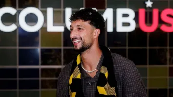 الأهلي يحدد موعد إرسال بطاقة وسام أبو علي لنادي كولومبوس الأمريكي