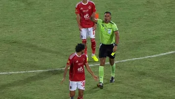 "أنا عرباوي.. هاطردك" | كواليس جديدة في أزمة محمد هاني مع الحكم محمد معروف