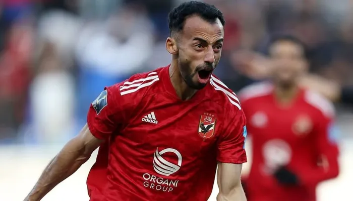 ملف أحمد عبد القادر على طاولة الأهلي وريبيرو.. الحل خلال ساعات