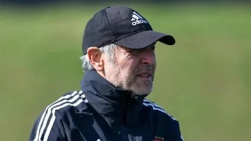 قد يشرف على تدريب صفقة الأهلي المنتظرة.. كولر على رادار نادٍ خليجي كبير