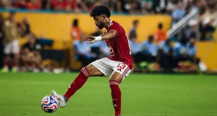 هل تهدد الإصابات المبكرة مشوار الأهلي في الدوري؟.. وصفقات محتملة بيناير