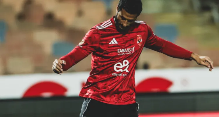 رغم حزنه.. محمد الشناوي يشعل تدريبات الأهلي قبل مباراة غزل المحلة